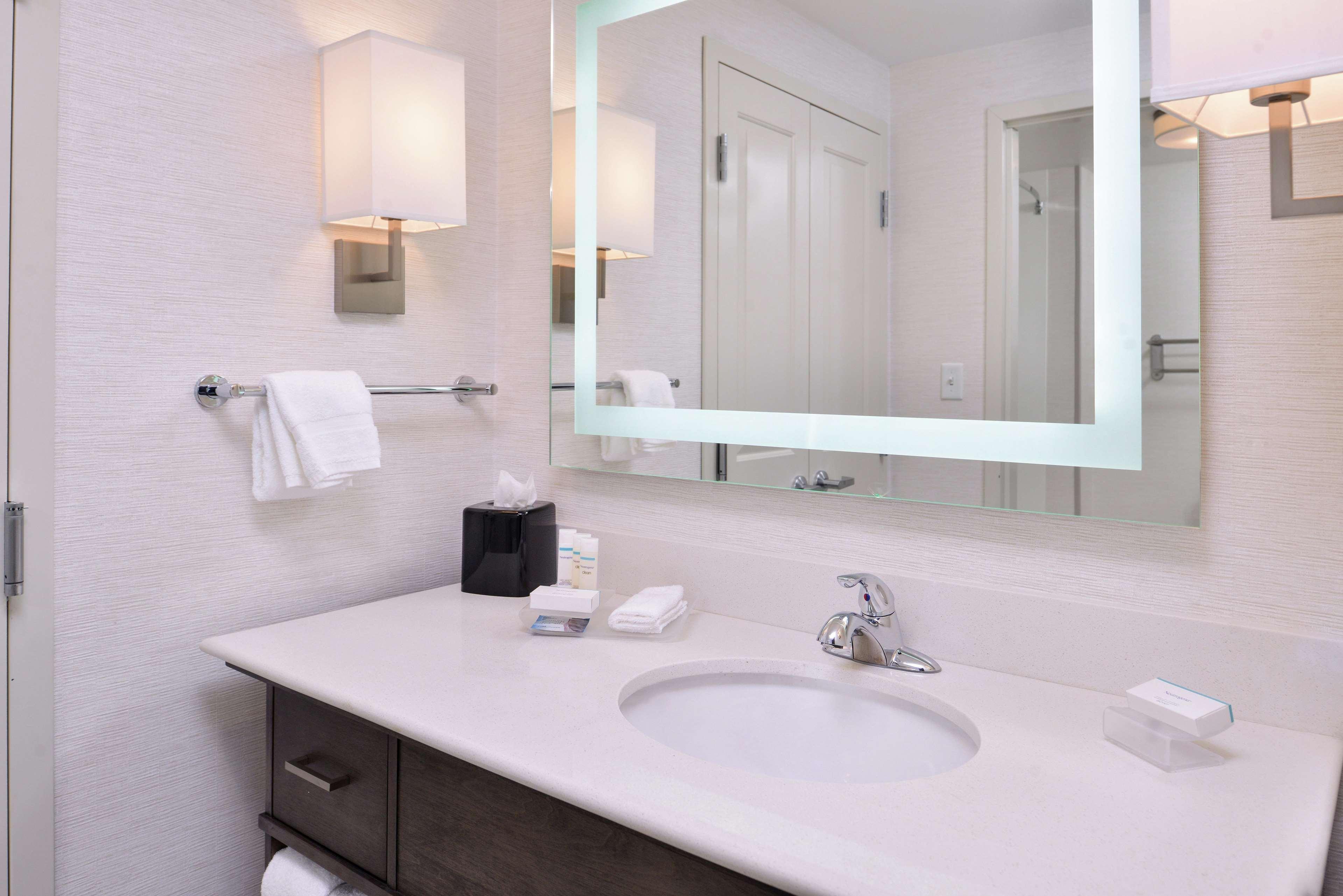 Homewood Suites Des Moines Airport Exterior foto